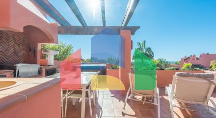 Торре Бермеха, Восточная Эстепона. Великолепный пентхаус с видом на море в роскошной урбанизации на первой линии!