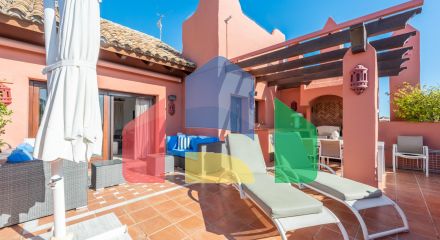 Торре Бермеха, Восточная Эстепона. Великолепный пентхаус с видом на море в роскошной урбанизации на первой линии!