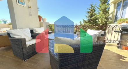 Угловая, светлая и просторная квартира с 3 спальнями на продажу в закрытом жилом комплексе в Эстепоне Угловая, светлая и просторная квартира с 3 спальнями на продажу в закрытом жилом комплексе в Эстепоне