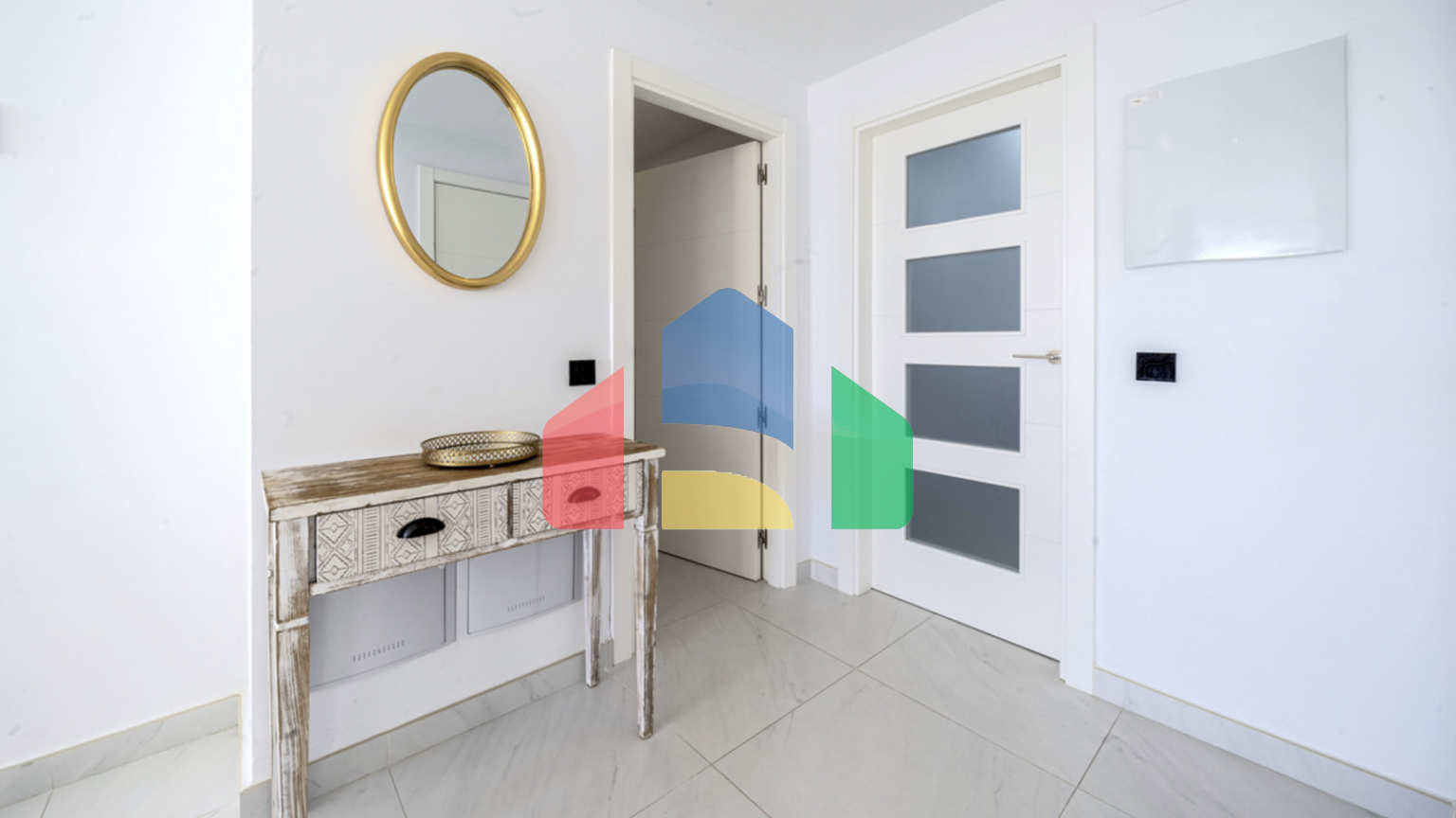 Квартира на первом этаже с 2 спальнями и 2 ванными комнатами