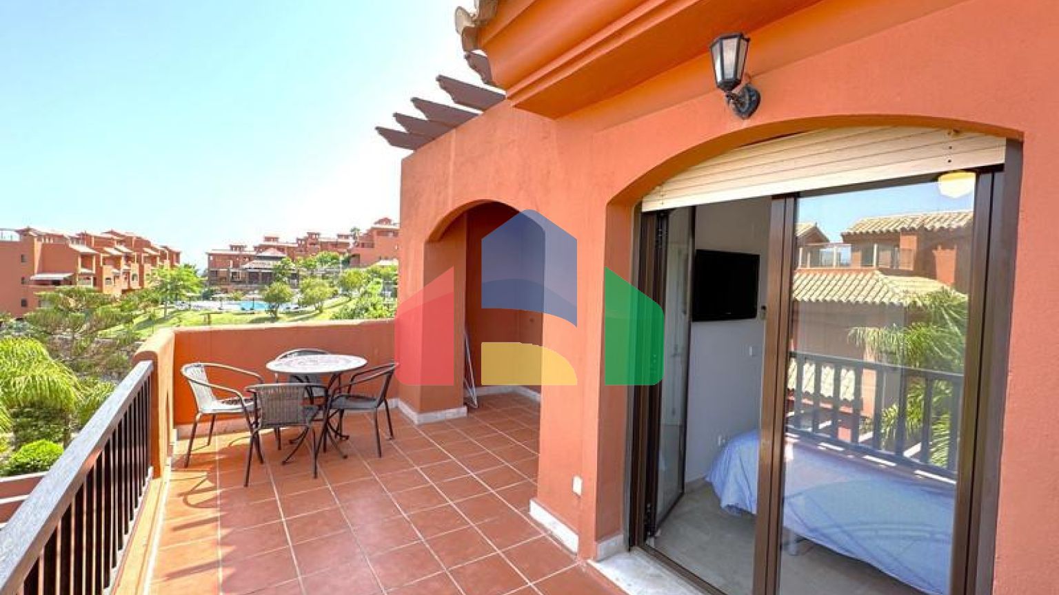 Великолепный Дуплекс-Пентхаус с Видами на Море и 4 Террасами