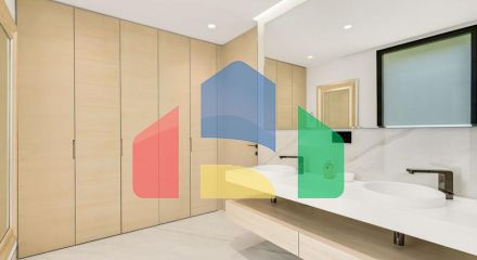 Продается впечатляющий пентхаус на Новой Золотой Миле. Продается впечатляющий пентхаус на Новой Золотой Миле.