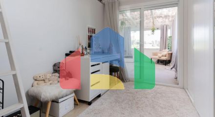 Таунхаус на продажу в Бенамаре