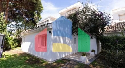 Таунхаус на продажу в Бенамаре