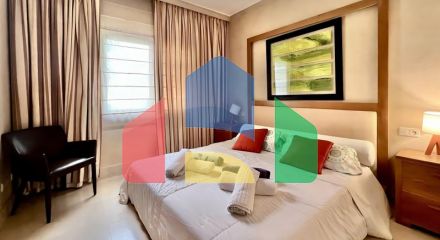 A beautiful 3 bedroom 2 bathroom penthouse situated right on the beachfront with simply amazing sea views.
