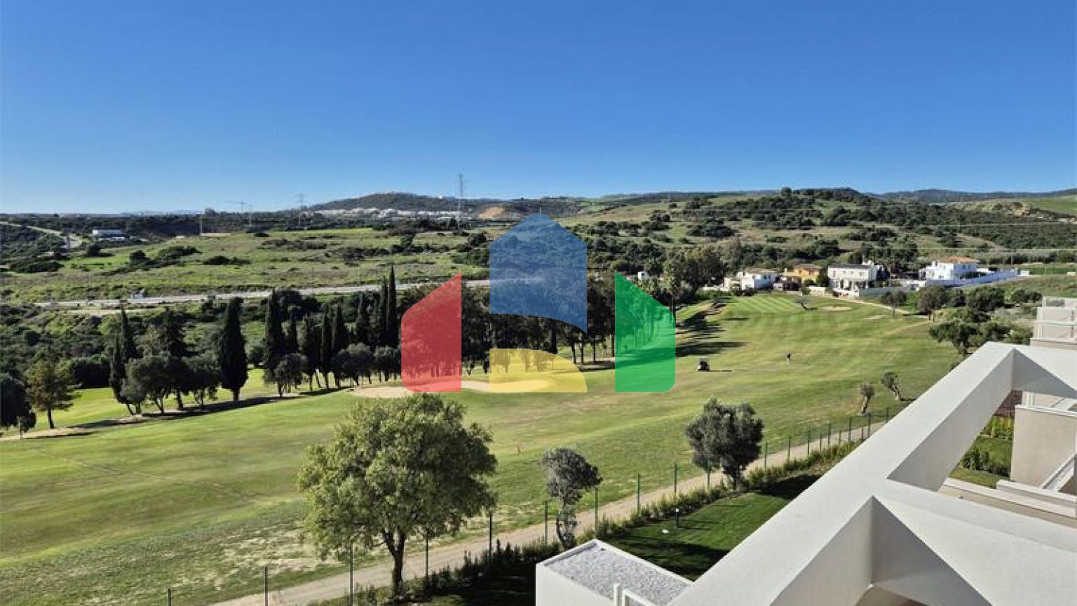 Пентхаус на продажу в Эстепоне.