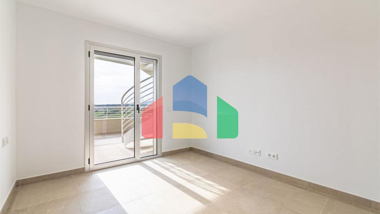 Пентхаус на продажу в Эстепоне.