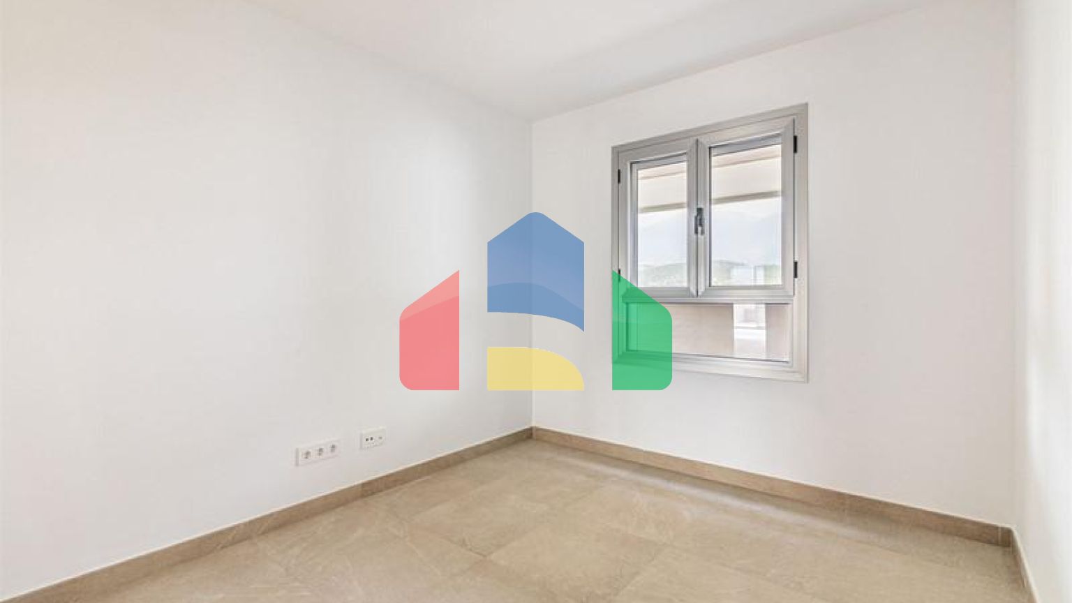 Пентхаус на продажу в Эстепоне.