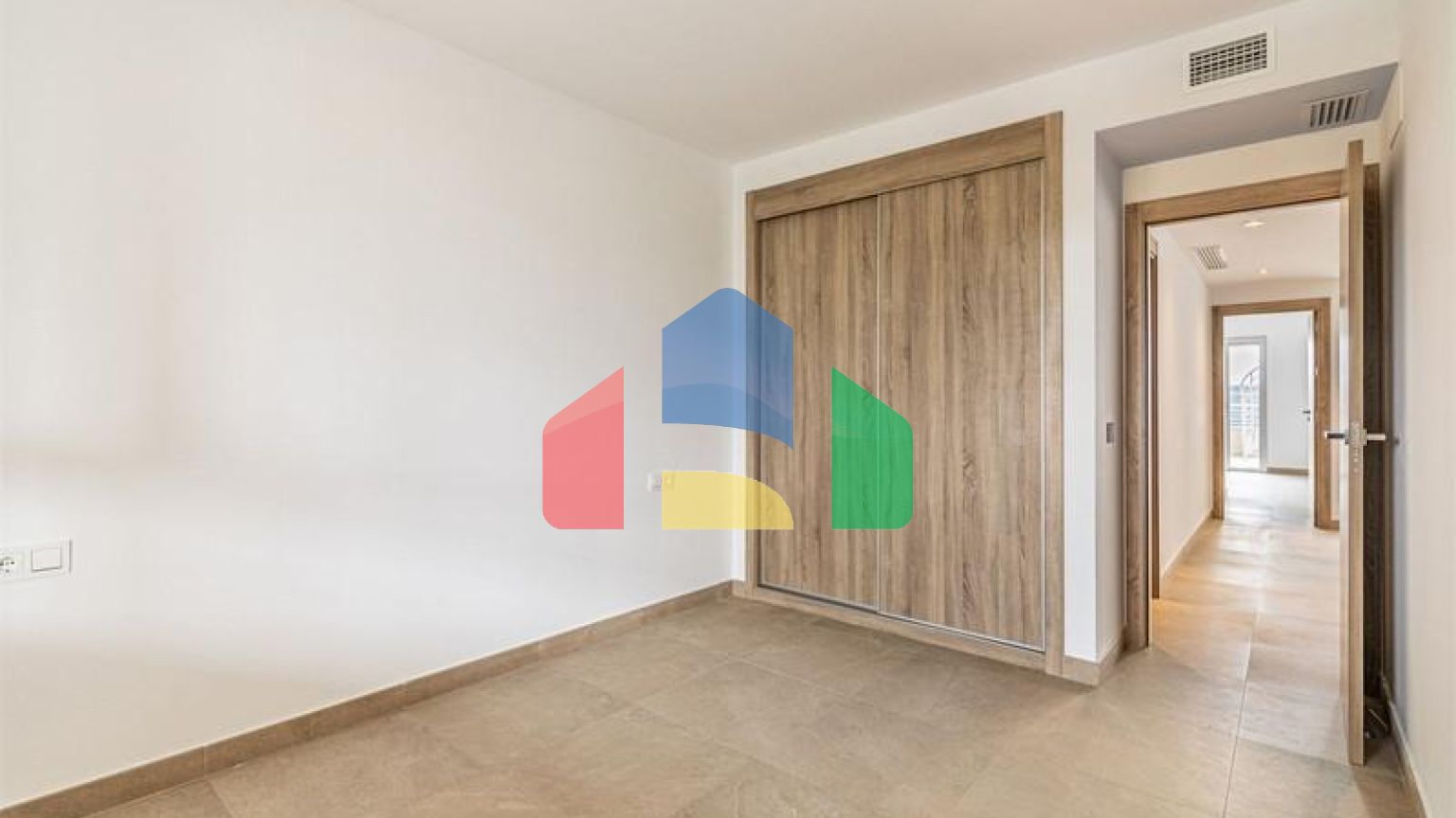 Пентхаус на продажу в Эстепоне.