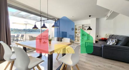 Эффектный недавно построенный двухуровневый пентхаус в урбанизации Serenity Views, Эстепона.