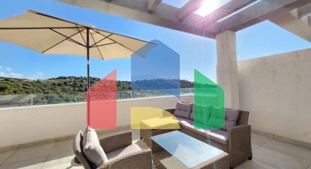 Эффектный недавно построенный двухуровневый пентхаус в урбанизации Serenity Views, Эстепона.