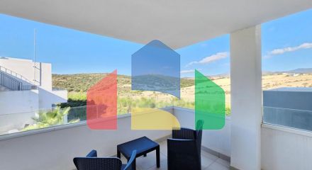 Эффектный недавно построенный двухуровневый пентхаус в урбанизации Serenity Views, Эстепона.