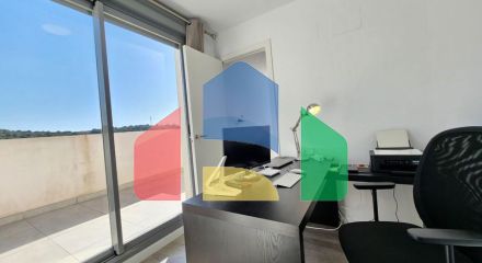 Эффектный недавно построенный двухуровневый пентхаус в урбанизации Serenity Views, Эстепона.