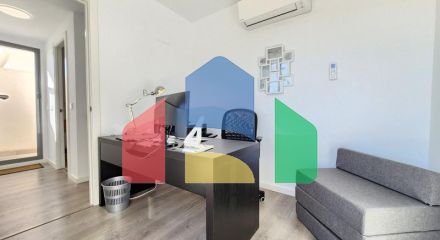 Эффектный недавно построенный двухуровневый пентхаус в урбанизации Serenity Views, Эстепона.