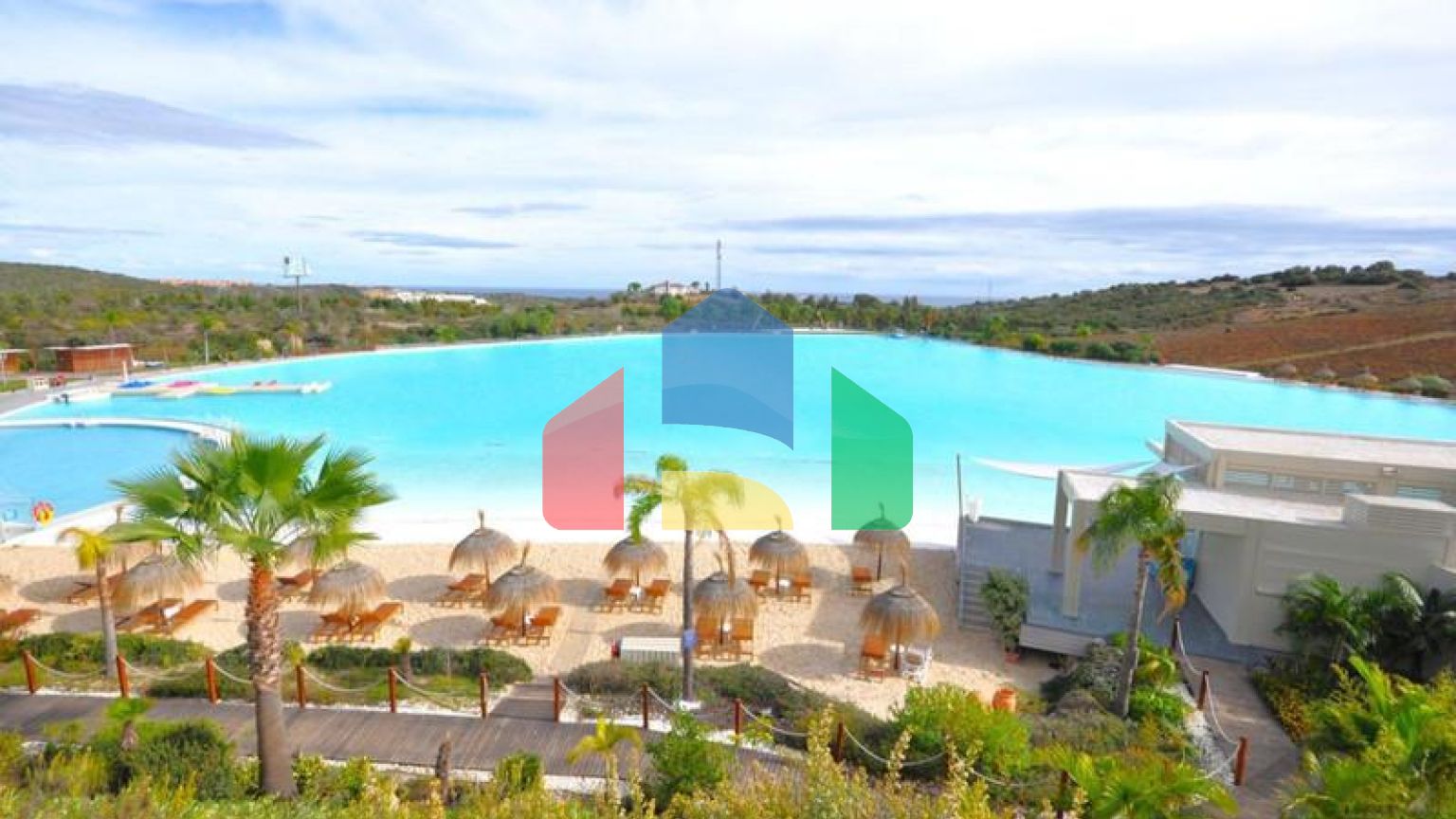 Эксклюзивная квартира в Los Flamingos: роскошь и комфорт на Коста-дель-Соль