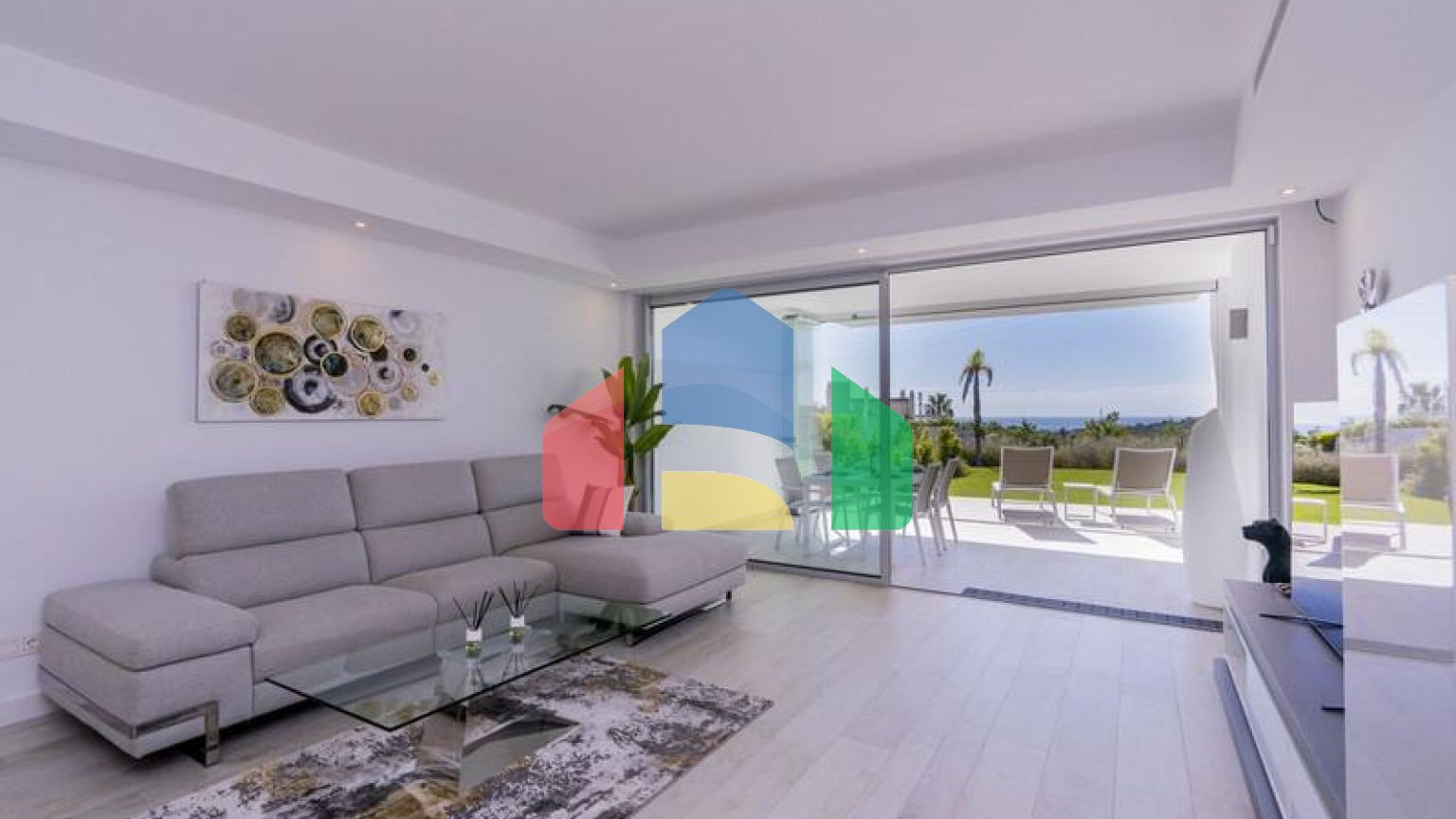 Эксклюзивная квартира в Los Flamingos: роскошь и комфорт на Коста-дель-Соль