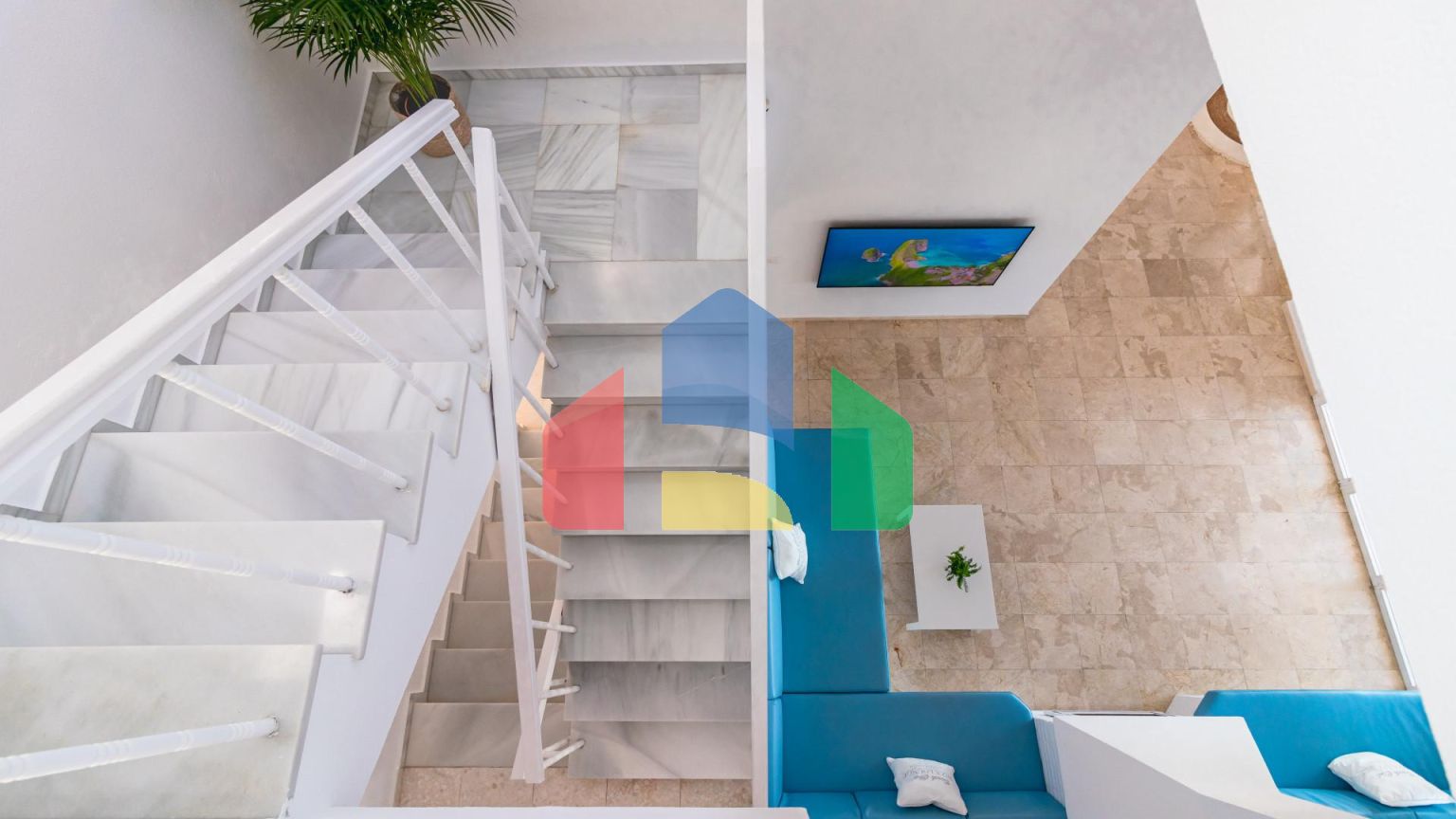 Потрясающая вилла в андалусийском стиле в Эстепоне