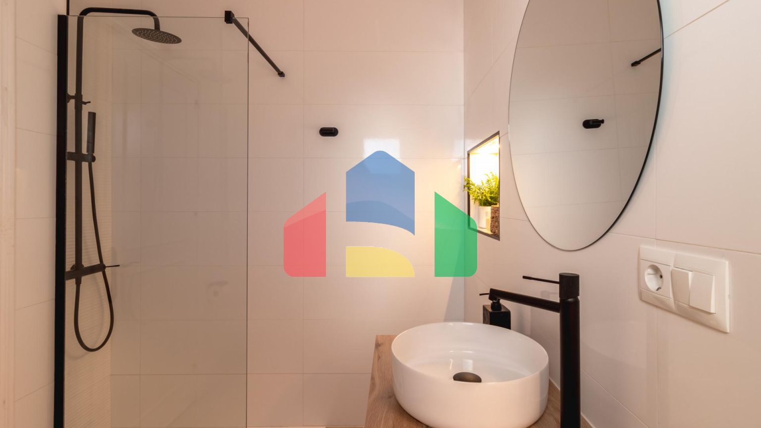 Потрясающая вилла в андалусийском стиле в Эстепоне