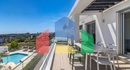 Penthouse for sale in Estepona