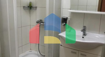 Просторный дом в Баошичи с отдельными квартирами и гаражом Просторный дом в Баошичи с отдельными квартирами и гаражом