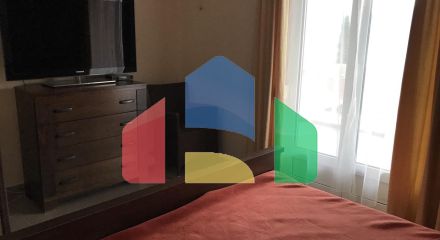 Просторный дом в Баошичи с отдельными квартирами и гаражом Просторный дом в Баошичи с отдельными квартирами и гаражом