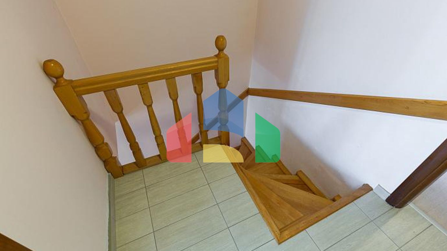 Двухэтажные апартаменты с видом на море