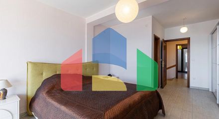 Двухэтажные апартаменты с видом на море