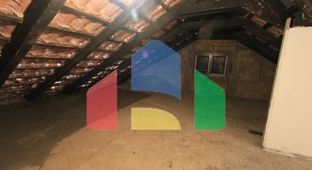 Дом в Герцег-Нови с большим садом