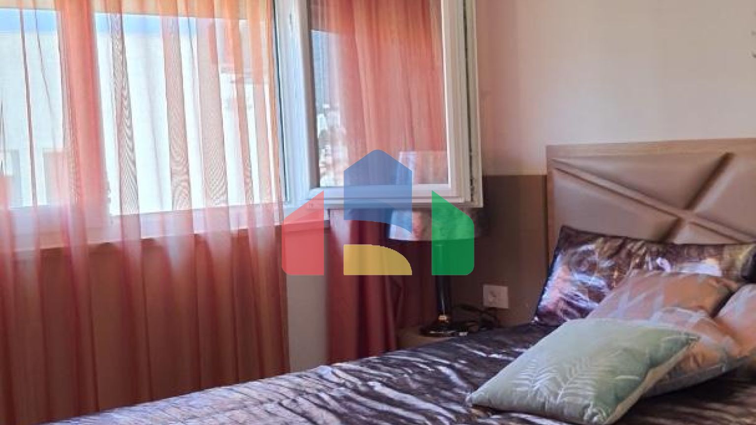 Квартира с двумя спальнями с прямым видом на море