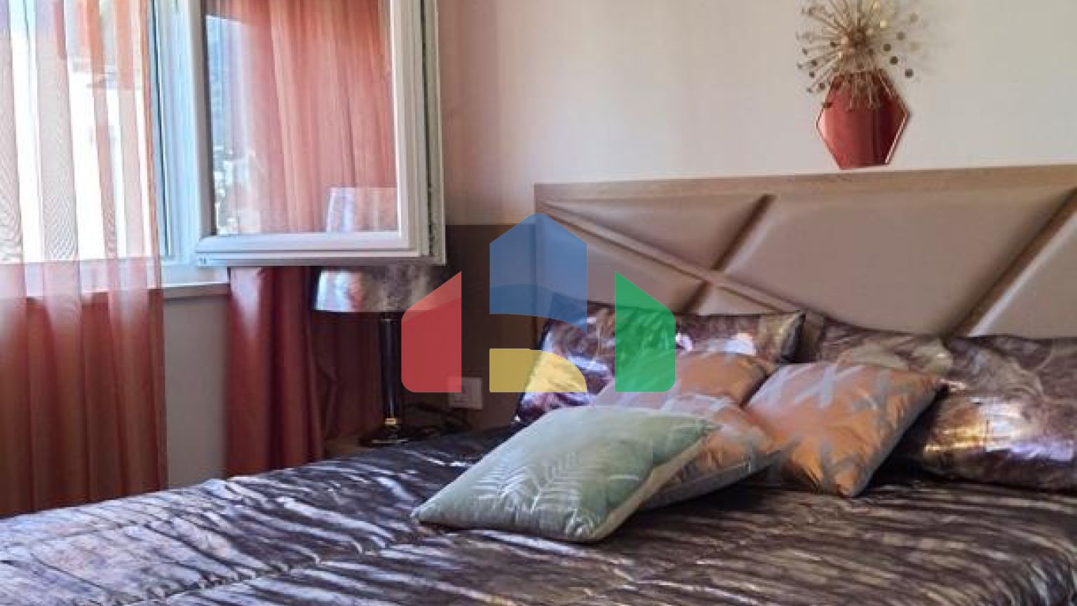 Квартира с двумя спальнями с прямым видом на море