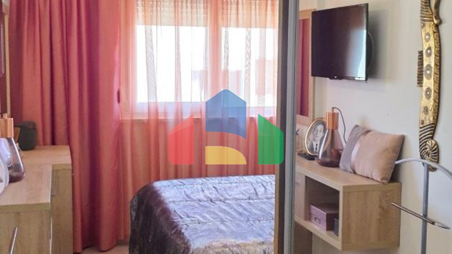 Квартира с двумя спальнями с прямым видом на море