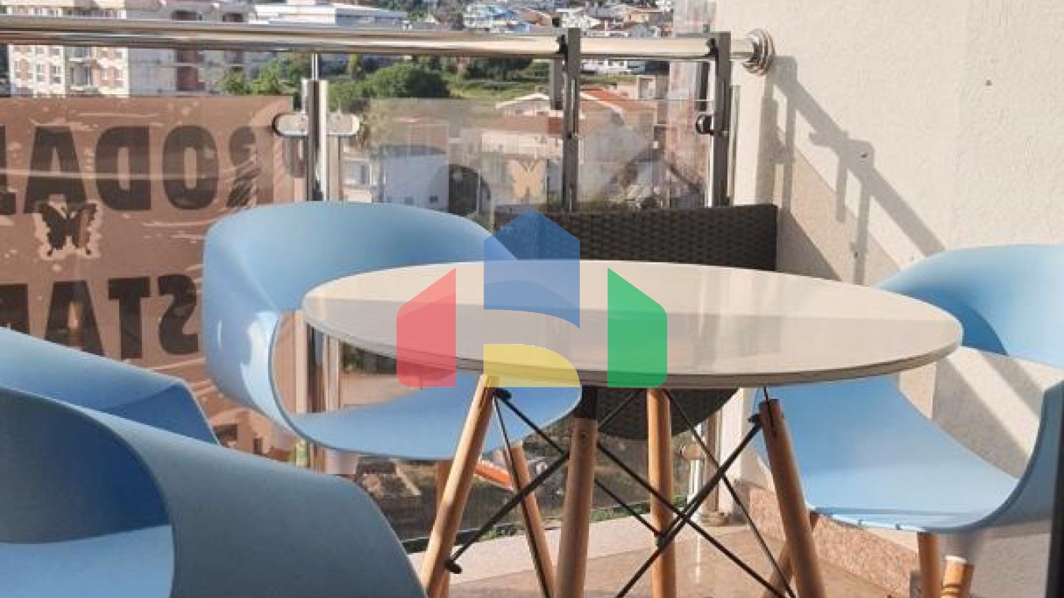 Квартира-дуплекс с 3 спальнями в Баре