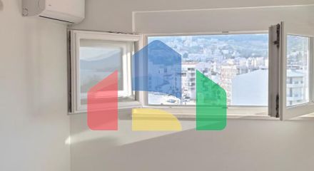 Квартира-дуплекс с 3 спальнями в Баре