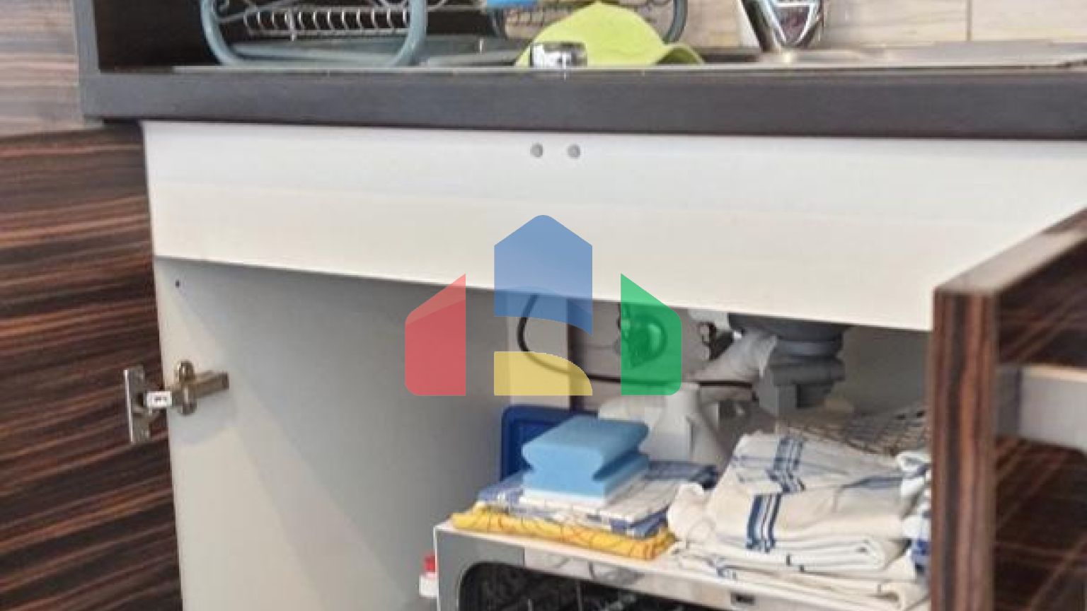 Квартира-дуплекс с 3 спальнями в Баре