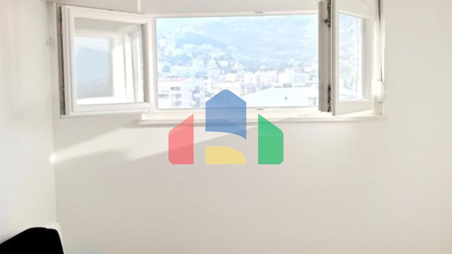 Квартира-дуплекс с 3 спальнями в Баре