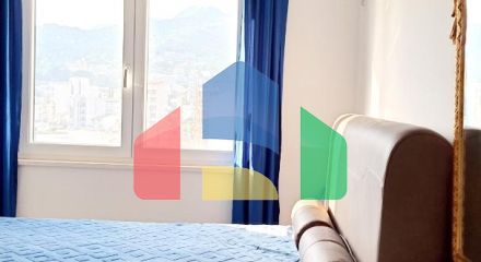 Квартира-дуплекс с 3 спальнями в Баре