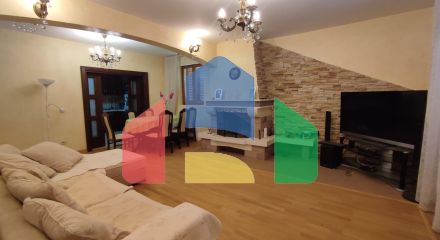 Просторная вилла в Шушани на большом участке земли