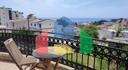 Просторная вилла в Шушани на большом участке земли