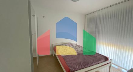 Современная вилла с бассейном в Баре