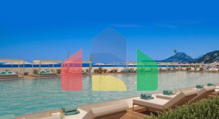 Апартаменты в элитном 5* отеле в Баре