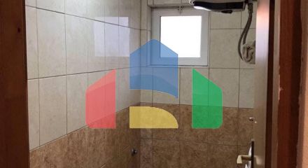 Дом в Шушани с двумя раздельными этажами