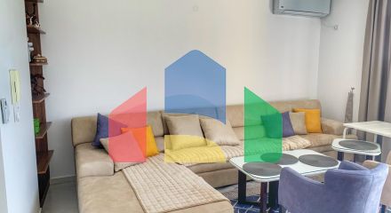 Комплекс в Баре с 3 просторными квартирами и бассейном на крыше