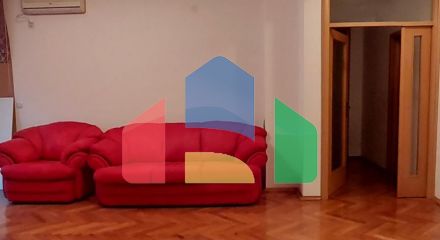 Apartment with 2 bedrooms in the center of Bar