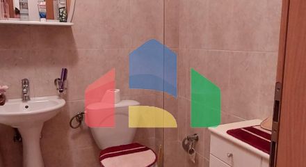 Квартира с 2 спаьнями в центре Бара