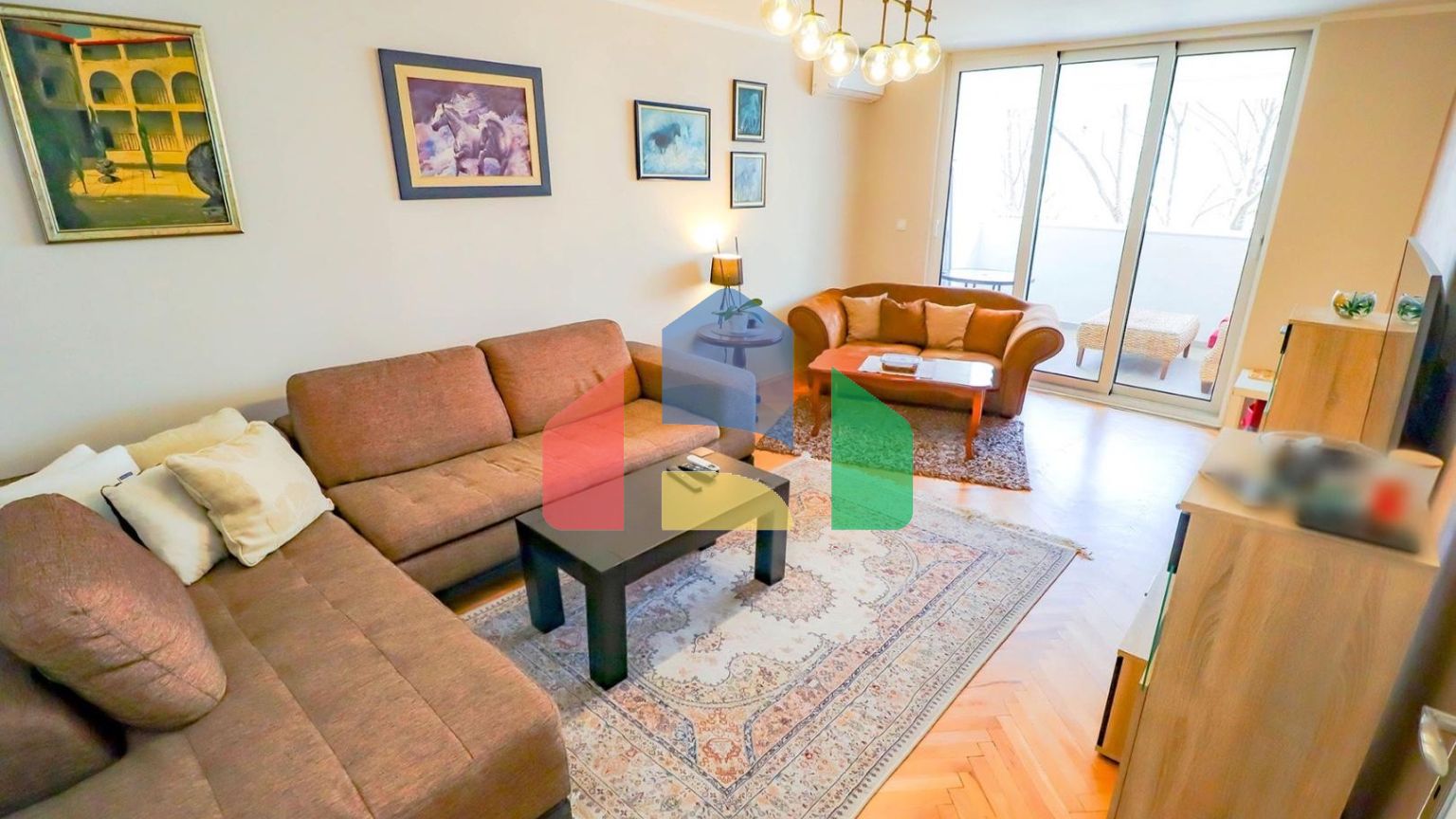 Квартира  в Баре с 3 спальнями