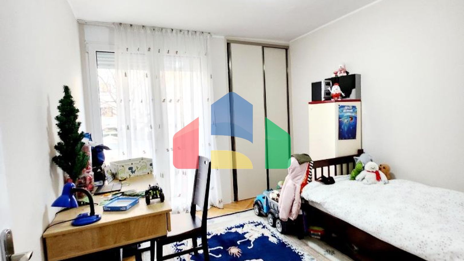 Квартира  в Баре с 3 спальнями