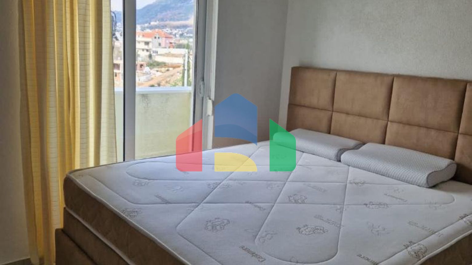 Дом на земельном участке в Белеши