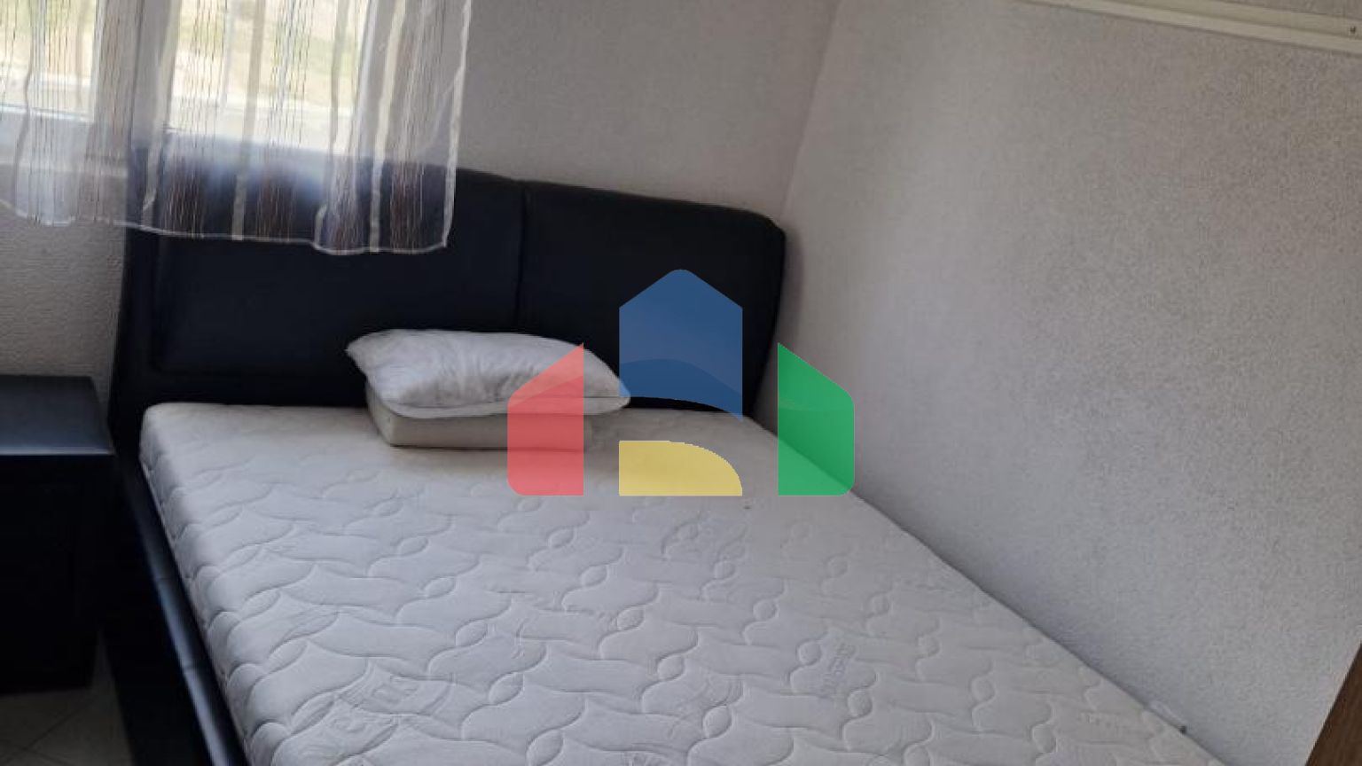 Дом на земельном участке в Белеши