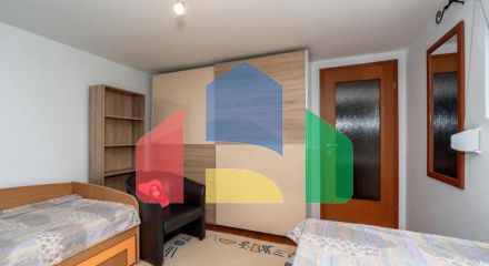 Spacious duplex apartment in the center of Bar, Makedonsko Naselje