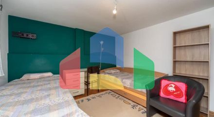 Просторная квартира дуплекс в центре Бара, Македонско Населье Просторная квартира дуплекс в центре Бара, Македонско Населье